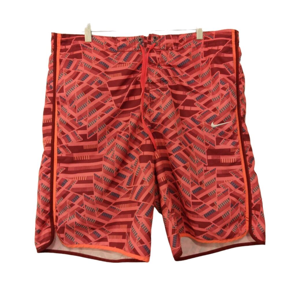 Nike Red Patterned Men's Hybrid Shorts